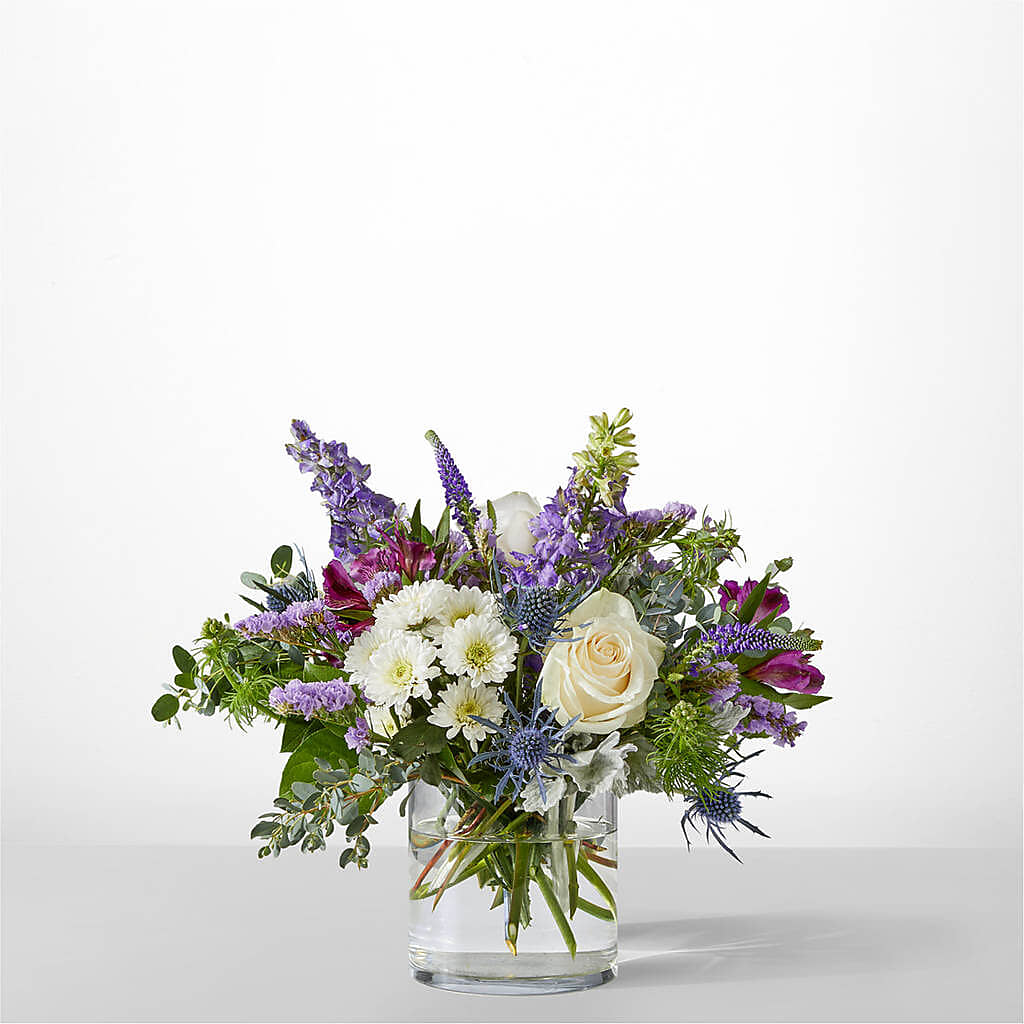 Shooting Star Bouquet – THE CARRIAGE HOUSE FLORAL & GIFTS, Marlette MI