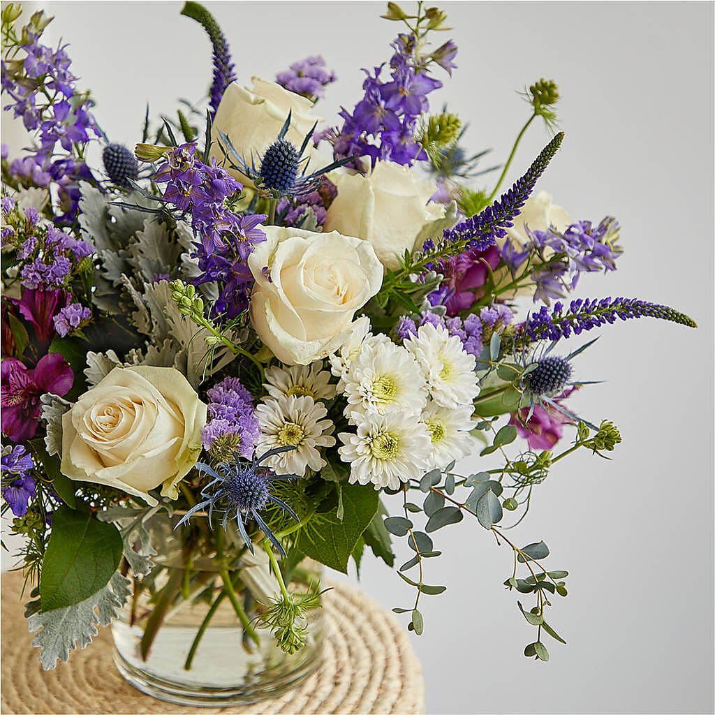 Shooting Star Bouquet – THE CARRIAGE HOUSE FLORAL & GIFTS, Marlette MI