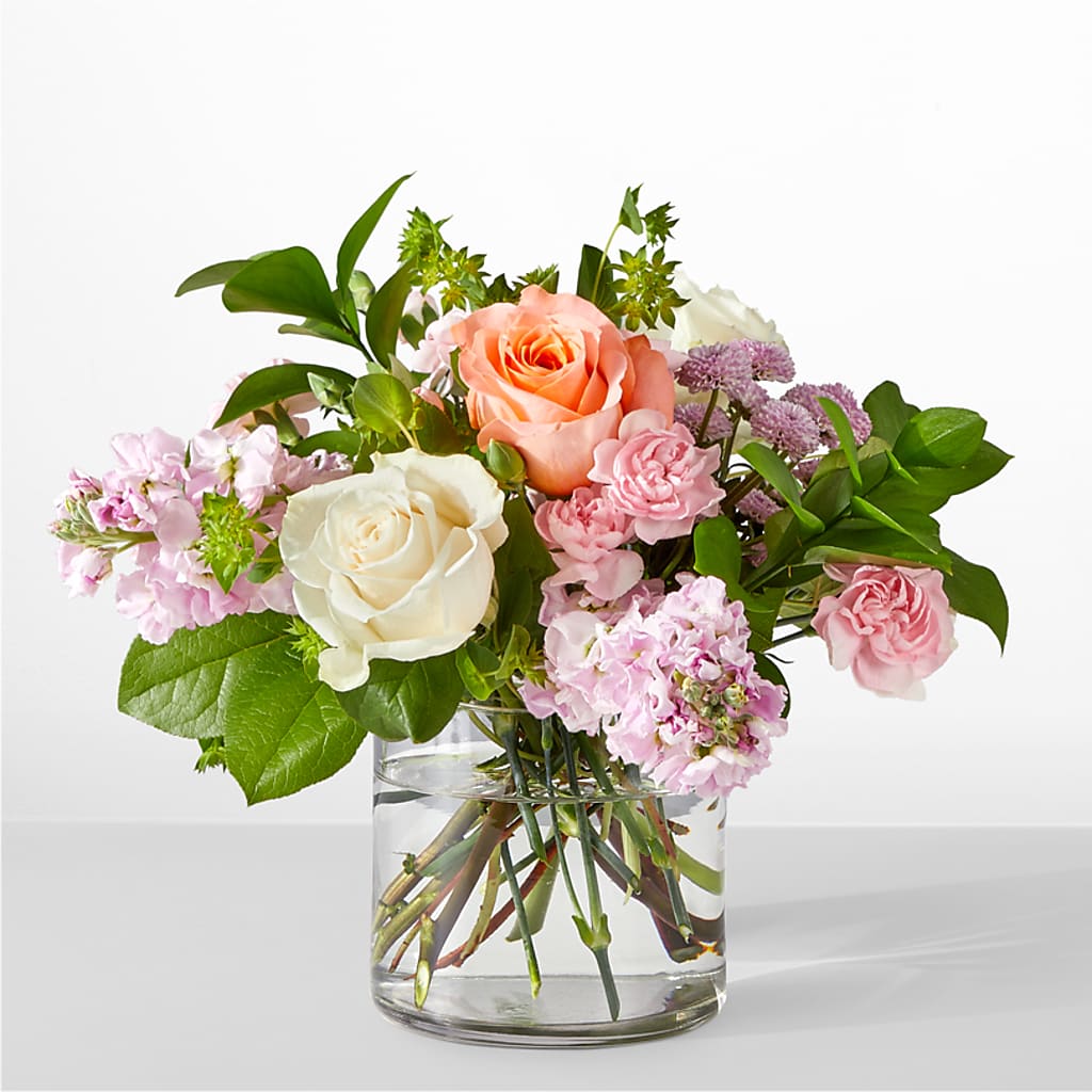 French Market Bouquet – THE CARRIAGE HOUSE FLORAL & GIFTS, Marlette MI