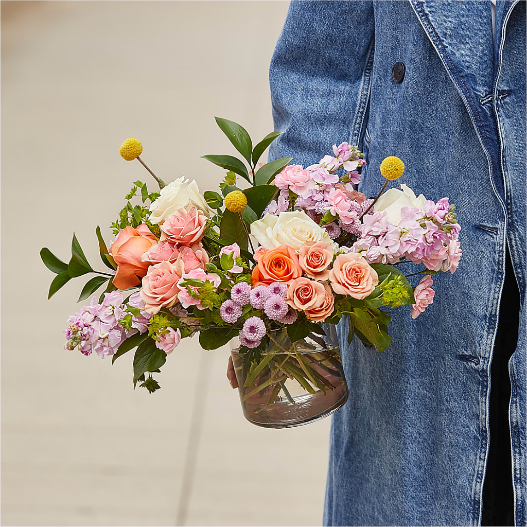 French Market Bouquet – THE CARRIAGE HOUSE FLORAL & GIFTS, Marlette MI
