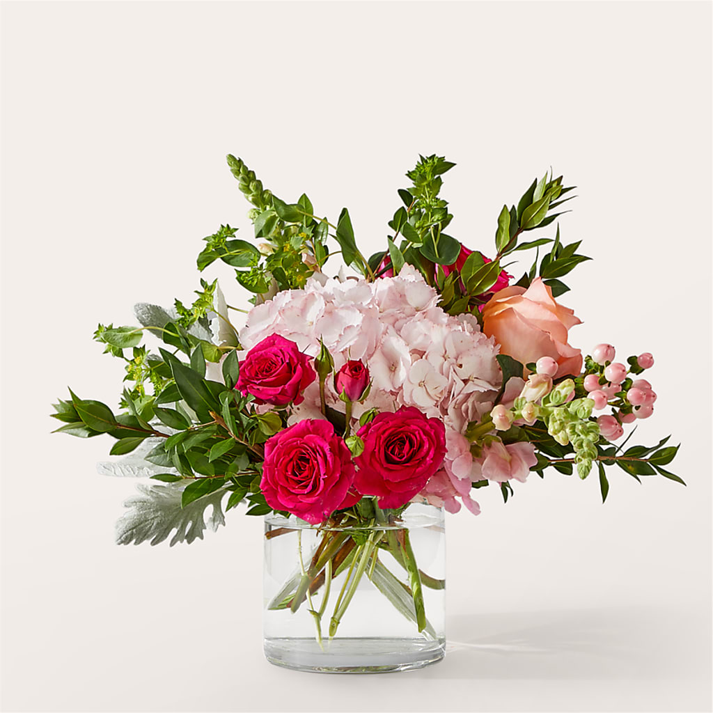 Glitz & Glam Bouquet – THE CARRIAGE HOUSE FLORAL & GIFTS, Marlette MI