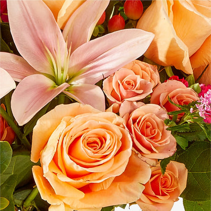 Bisous Bouquet – THE CARRIAGE HOUSE FLORAL & GIFTS, Marlette MI