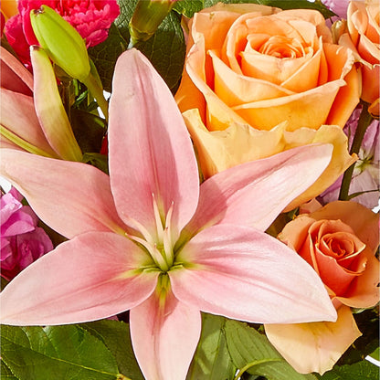 Bisous Bouquet – THE CARRIAGE HOUSE FLORAL & GIFTS, Marlette MI