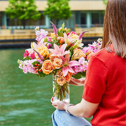 Bisous Bouquet – THE CARRIAGE HOUSE FLORAL & GIFTS, Marlette MI