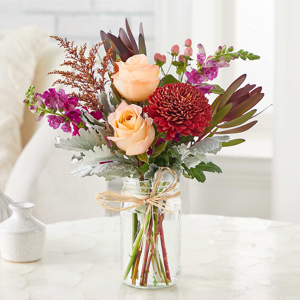Moody Hues Bouquet – THE CARRIAGE HOUSE FLORAL & GIFTS, Marlette MI