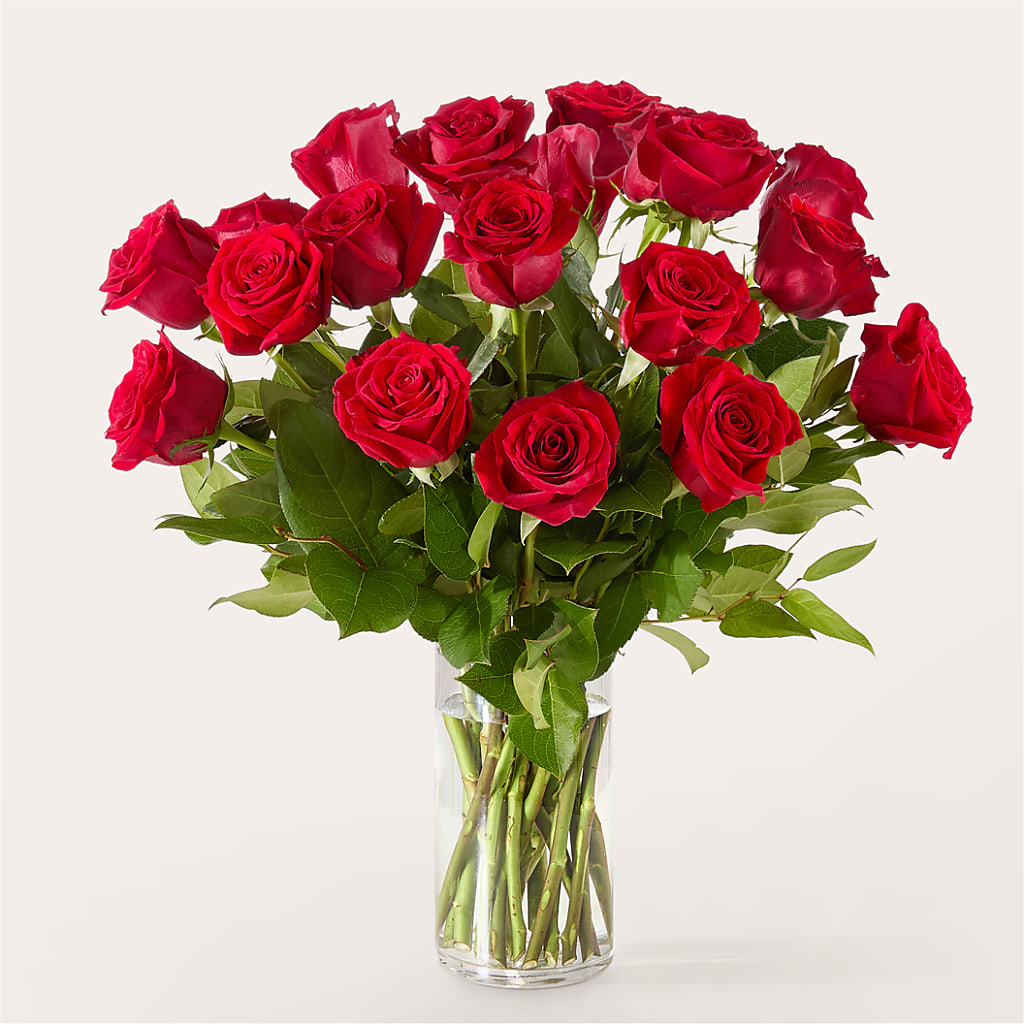 The One Red Rose Bouquet – THE CARRIAGE HOUSE FLORAL & GIFTS, Marlette MI