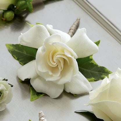 Gardenia Boutonniere – THE CARRIAGE HOUSE FLORAL & GIFTS, Marlette MI